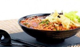 爆料螺蛳粉乱象事件视频,食品安全问题引发公众关注