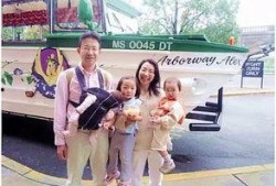 八个孩子母亲的最新爆料,揭开家庭悲剧背后的真相！”